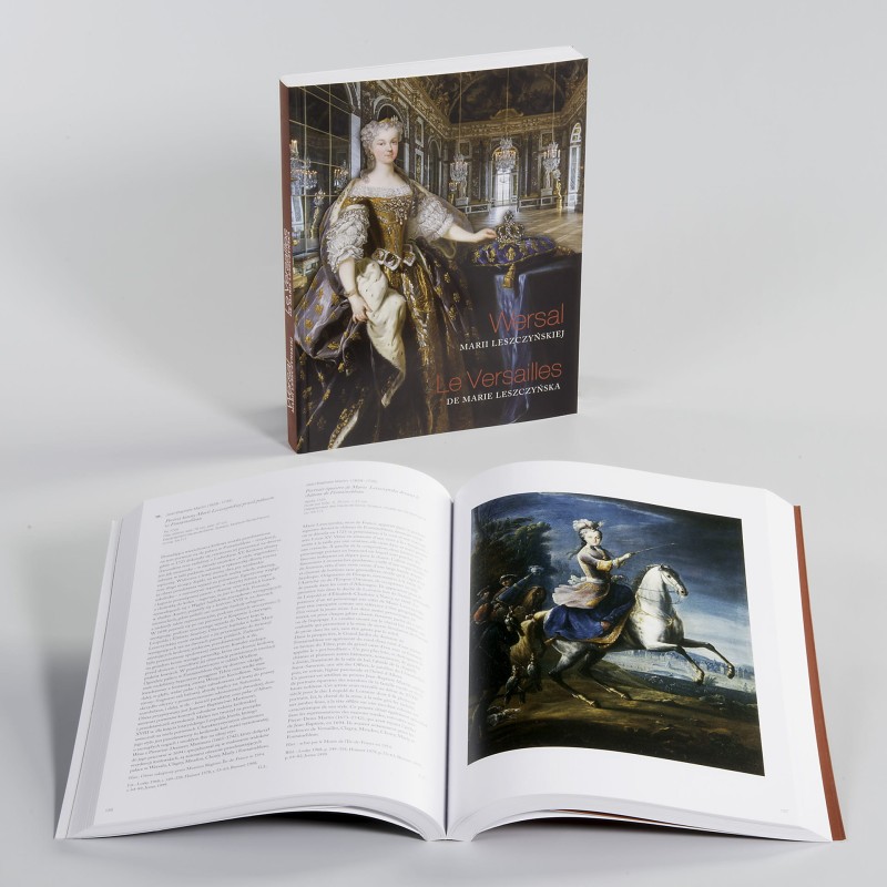Okładka publikacji „Wersal Marii Leszczyńskiej. Sztuka dworska we Francji XVIII wieku” dostępnej w sklepie internetowym Zamku Królewskiego w Warszawie.